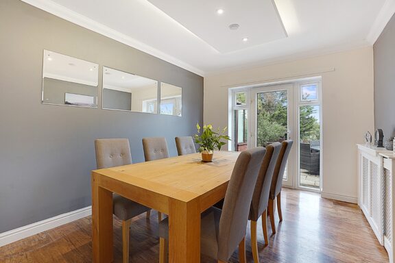 26 Woodruff Close Image