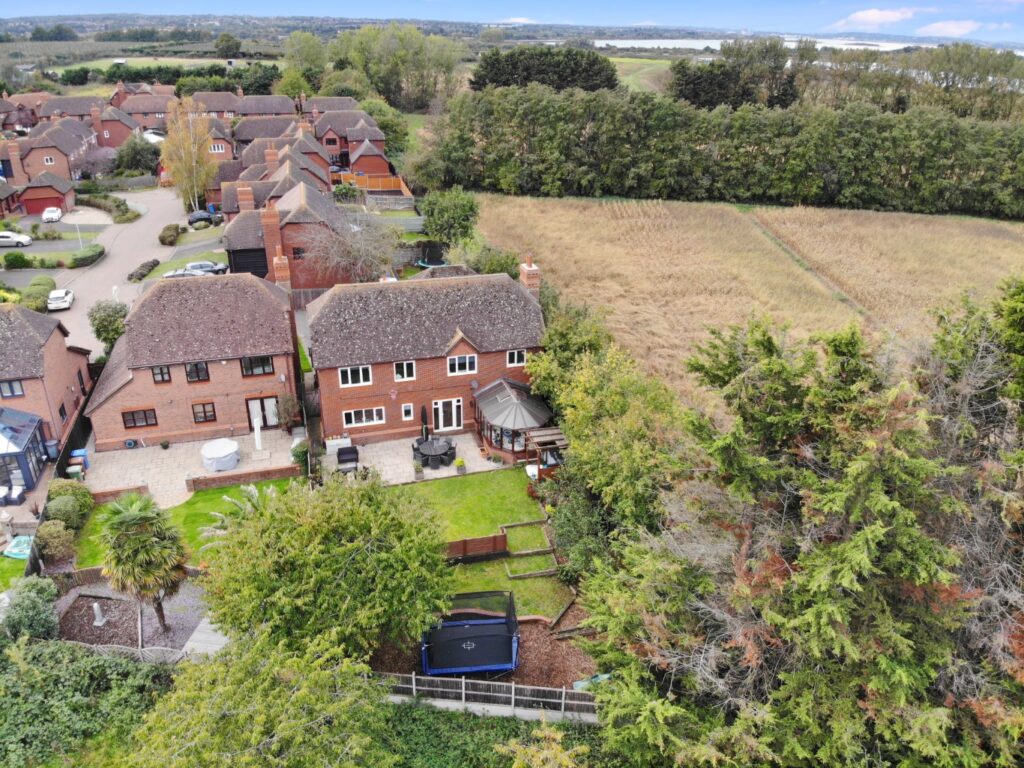 26 Woodruff Close Image