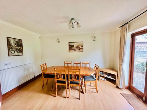 189b Fairview Avenue Image